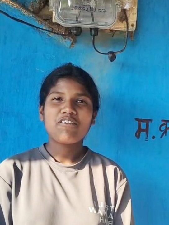 बस्तर की पद्मा के घर लौटी रोशनी