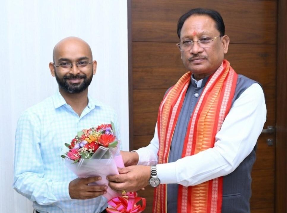 वनांचल के बेटे ने बढ़ाया प्रदेश का मान, आईएफएस बनकर रचा नया इतिहास