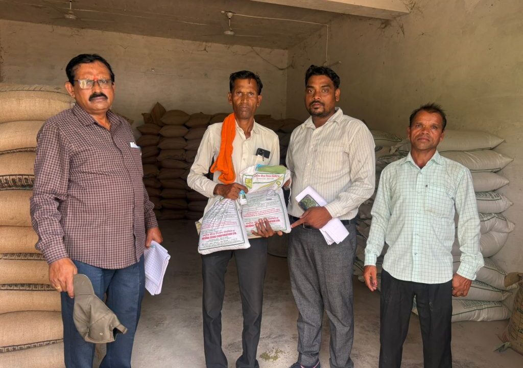 खरीफ सीजन के लिए खाद-बीज का पर्याप्त भंडारण