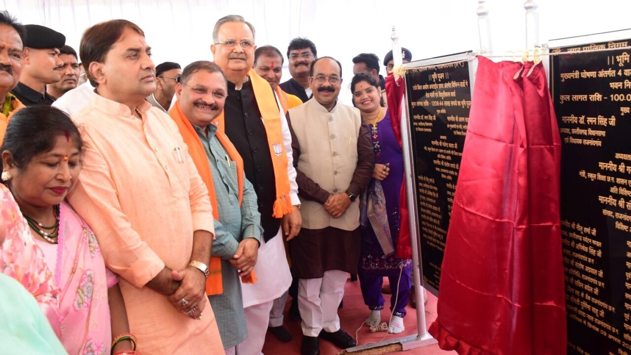 राजनांदगांव में 25वीं छत्तीसगढ़ स्टेट जूनियर रैंकिंग बैडमिंटन टूर्नामेंट का भव्य शुभारंभ
